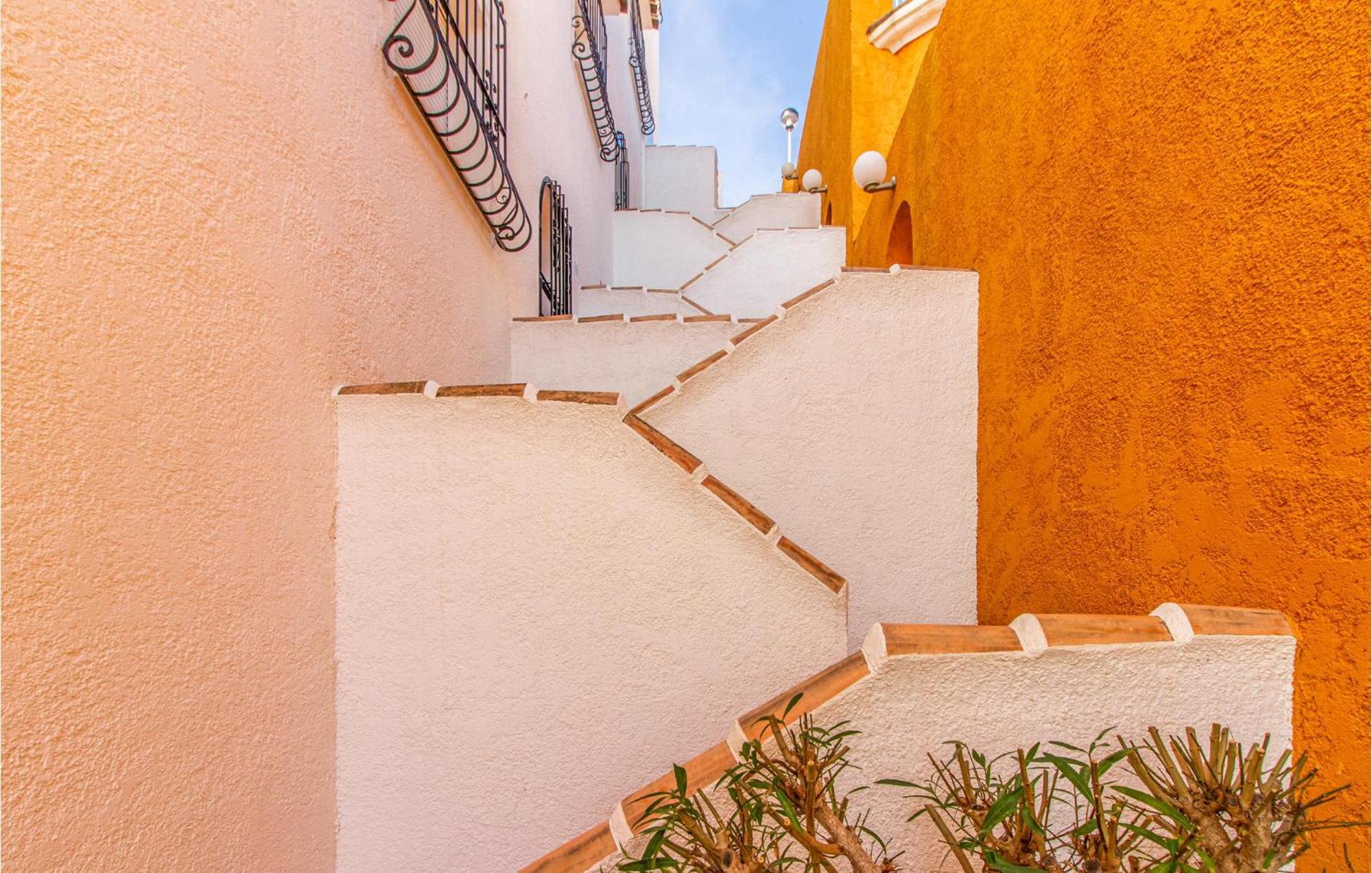 Nice Apartment In Cumbre Del Sol With Wifi Екстериор снимка
