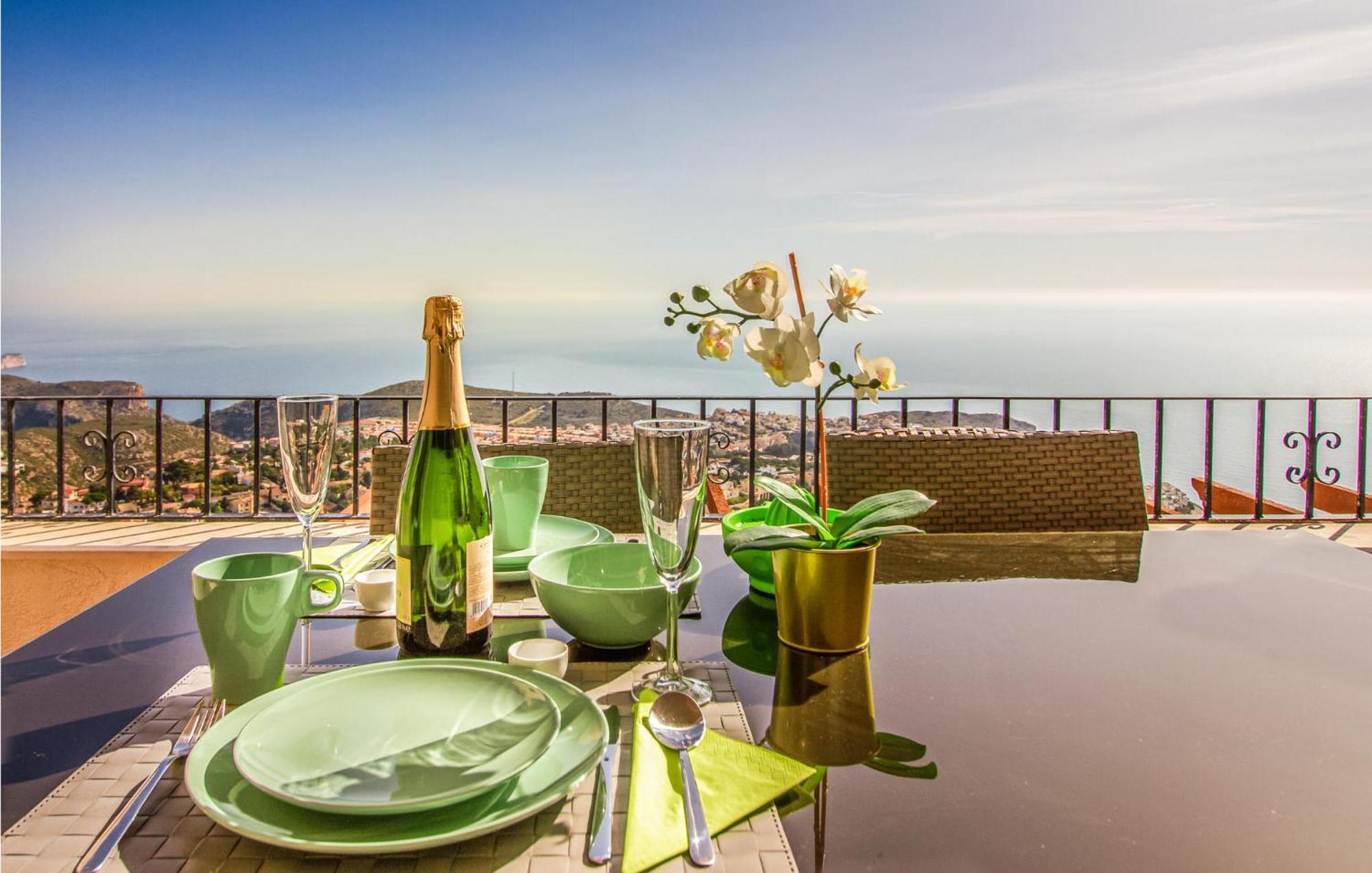 Nice Apartment In Cumbre Del Sol With Wifi Екстериор снимка